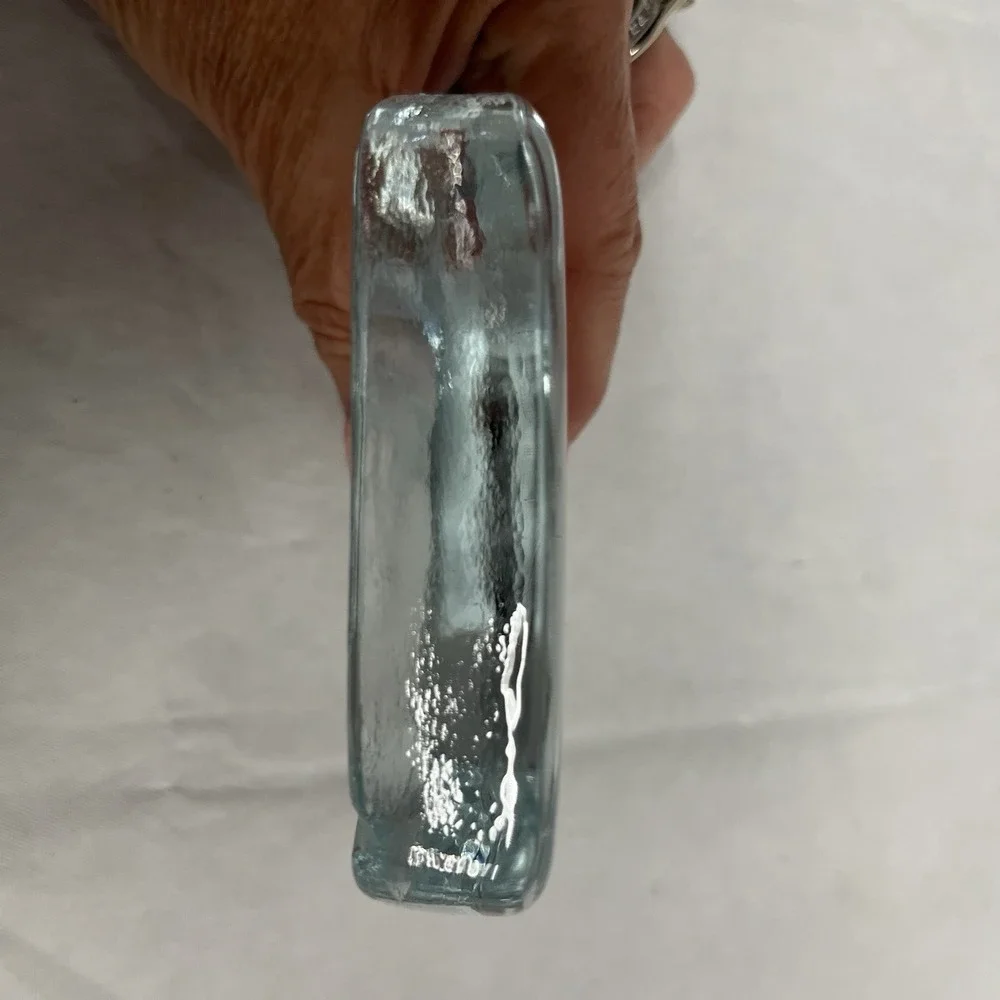 N/A peaceful lucite